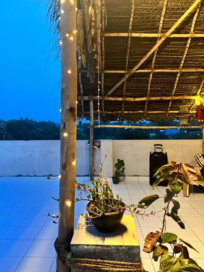 Woodpacker Hostel Auroville Pondicherry מראה חיצוני תמונה